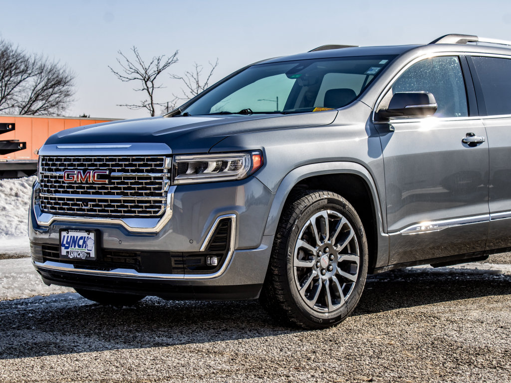 Used 2020 GMC Acadia Denali w/ Technology Package image 14