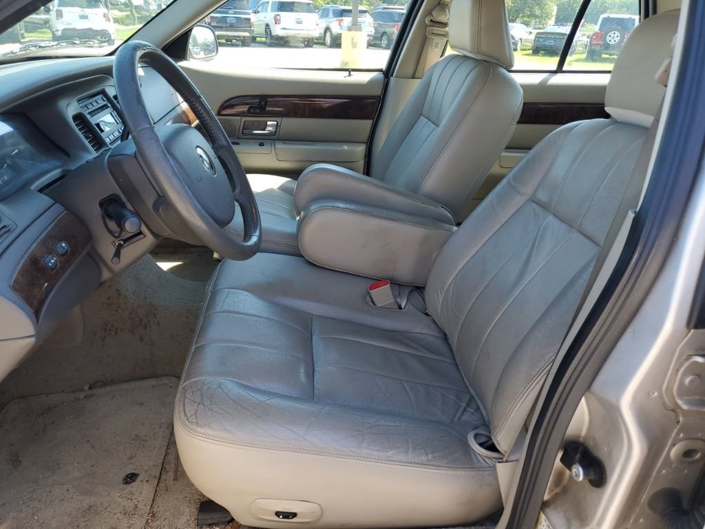 Used 2006 Mercury Grand Marquis LS RWD image 6