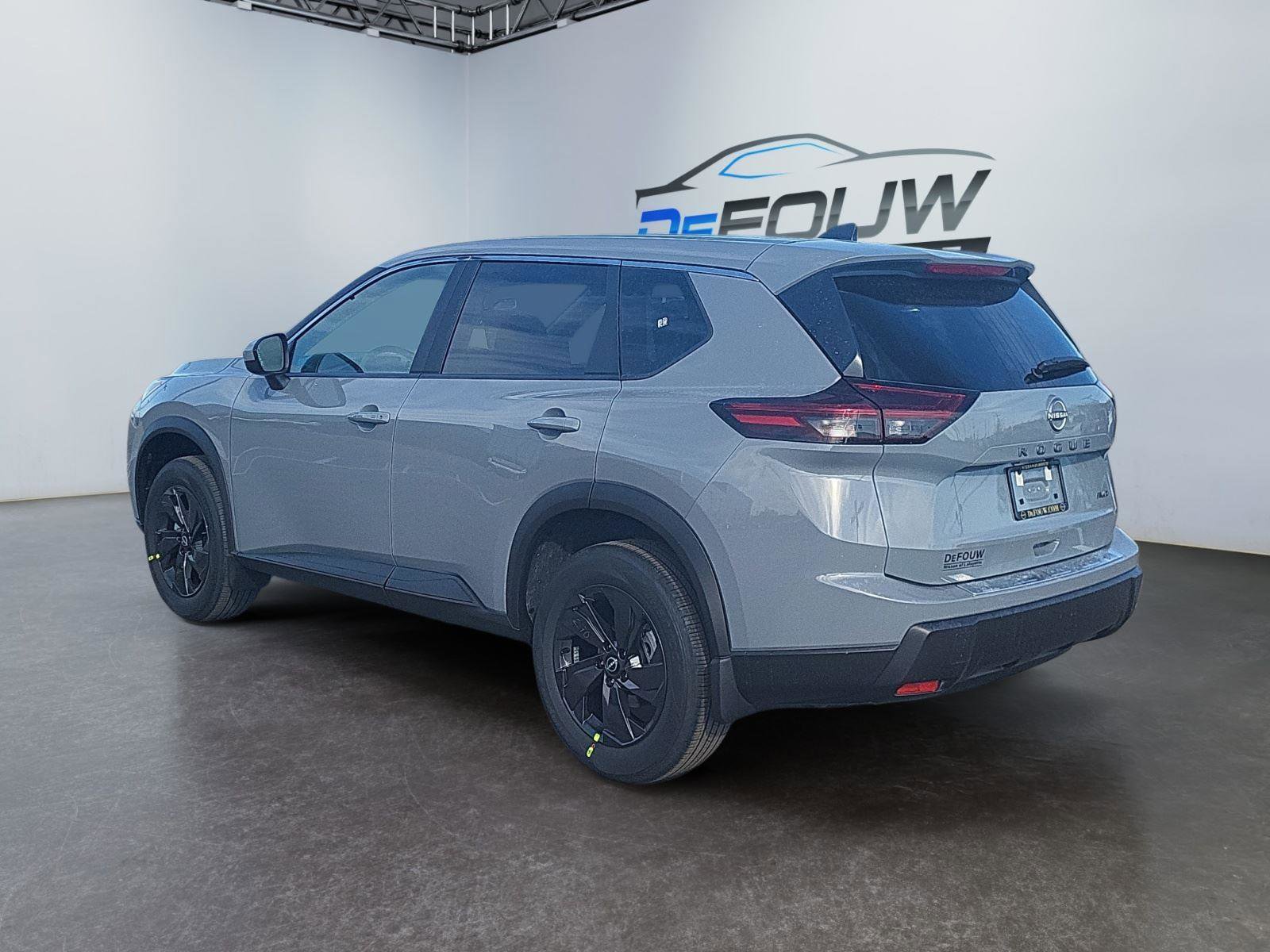 New 2026 Nissan Rogue SV w/ Cold Weather Package image 5