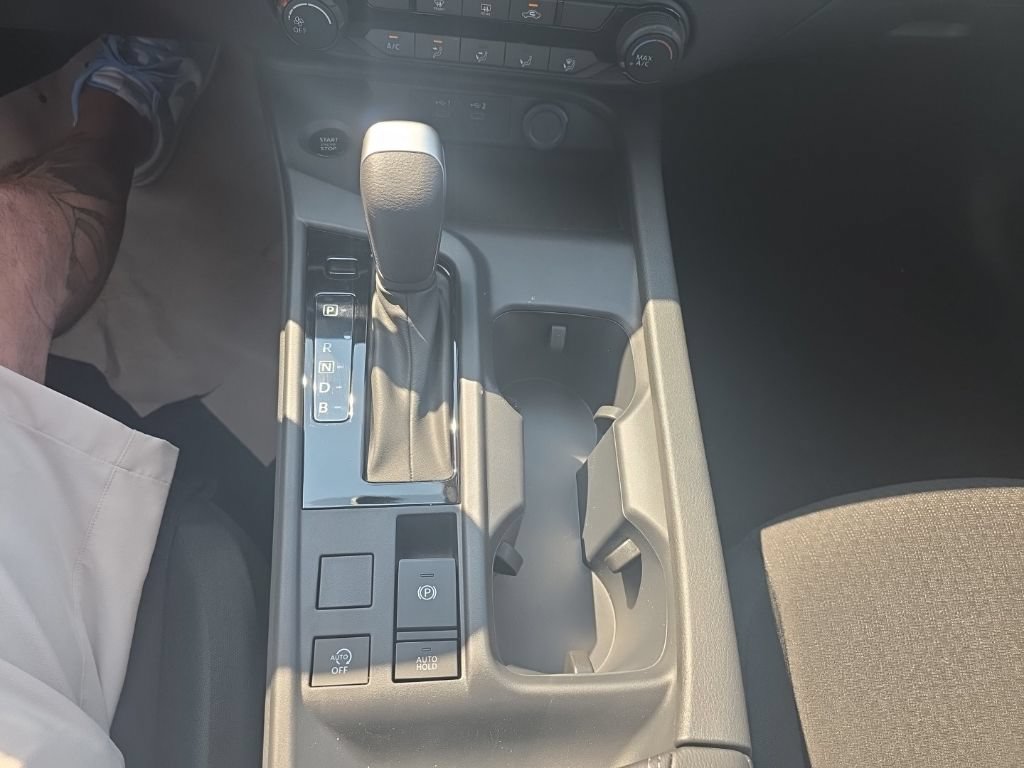New 2027 Nissan Sentra S w/ Floor Mat Package FWD image 25