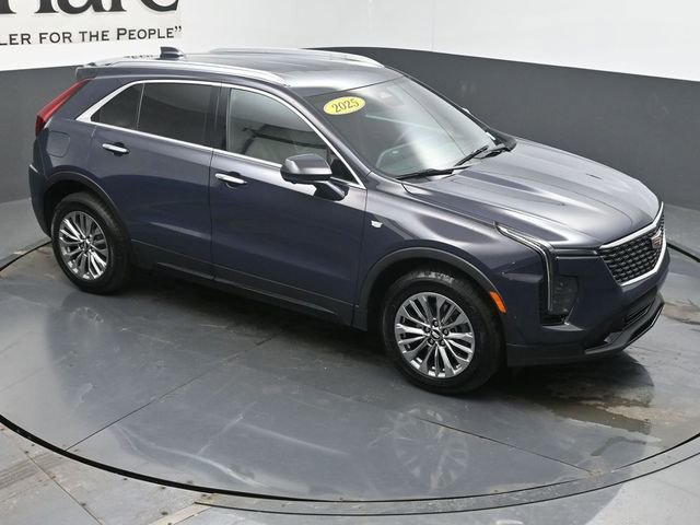 Used 2025 Cadillac XT4 Premium Luxury AWD/4WD image 38