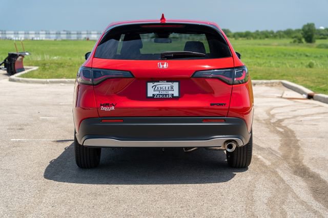 Used 2026 Honda HR-V Sport image 9