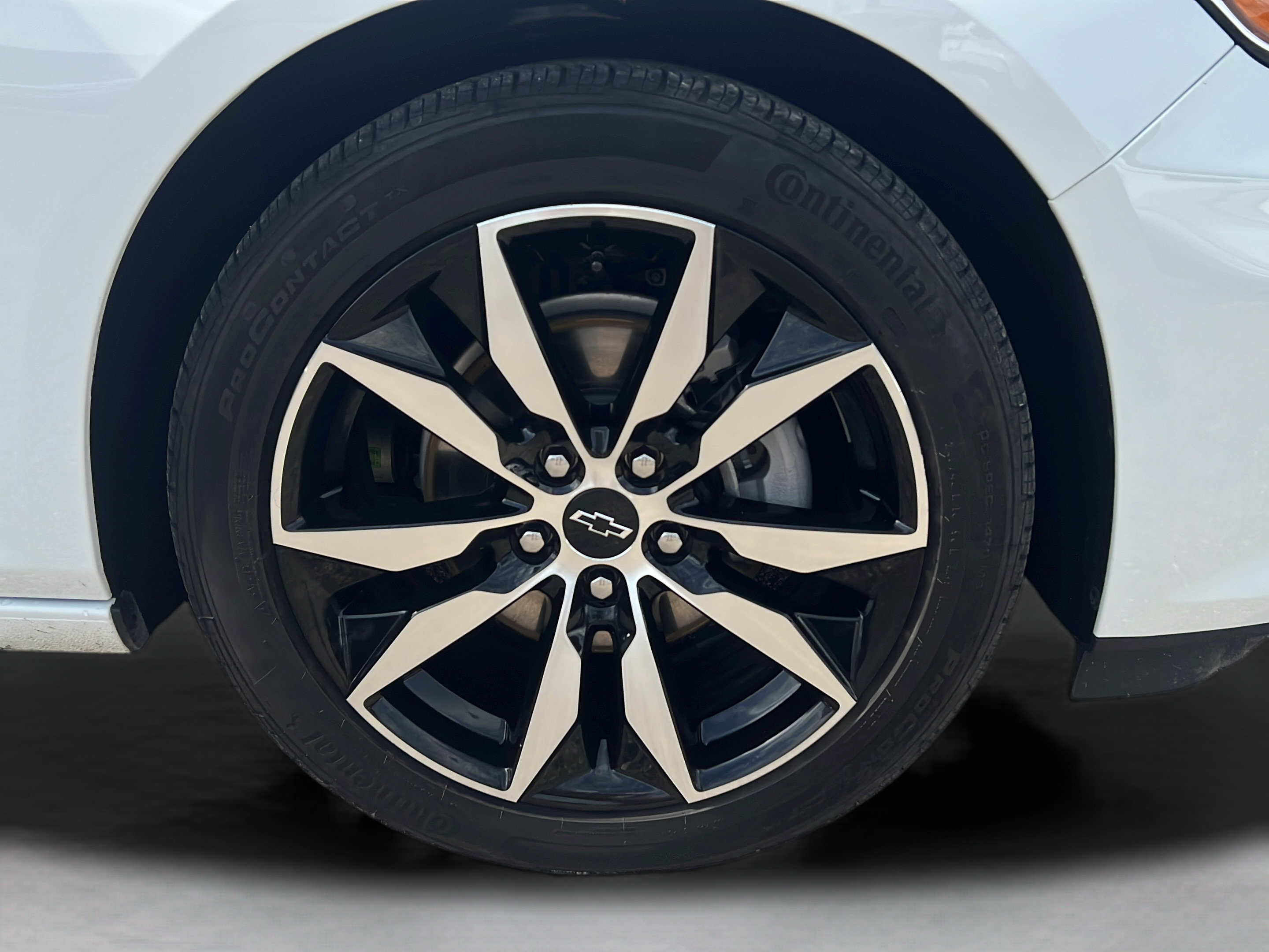 Used 2024 Chevrolet Malibu RS FWD image 10