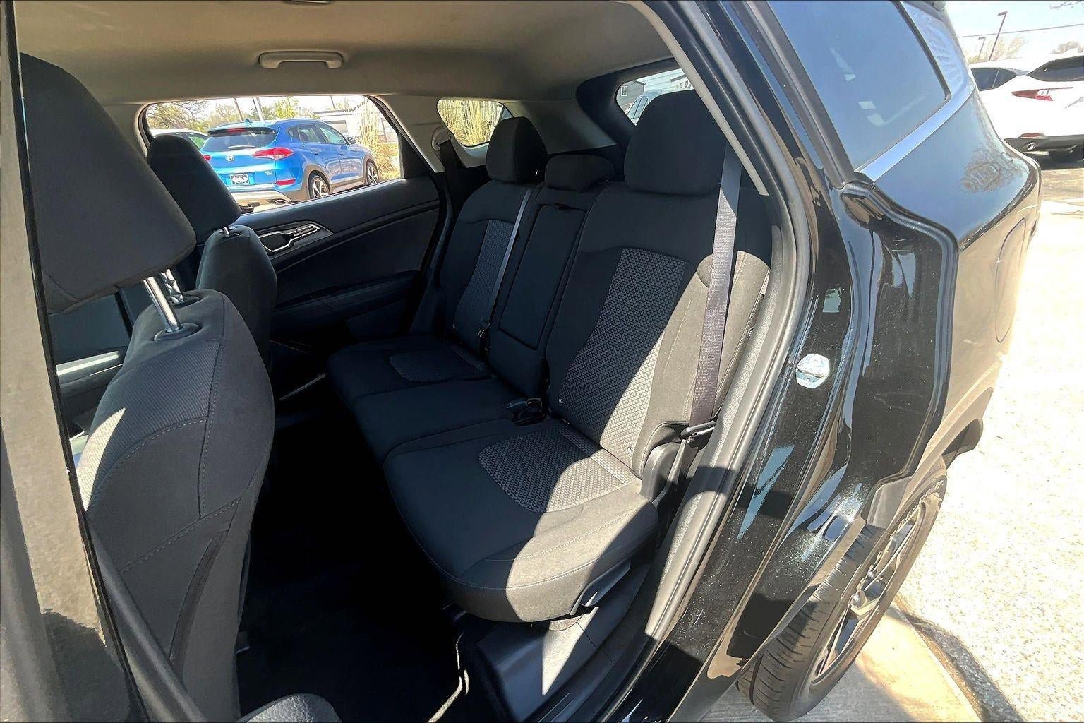Used 2024 Kia Sportage LX FWD image 22