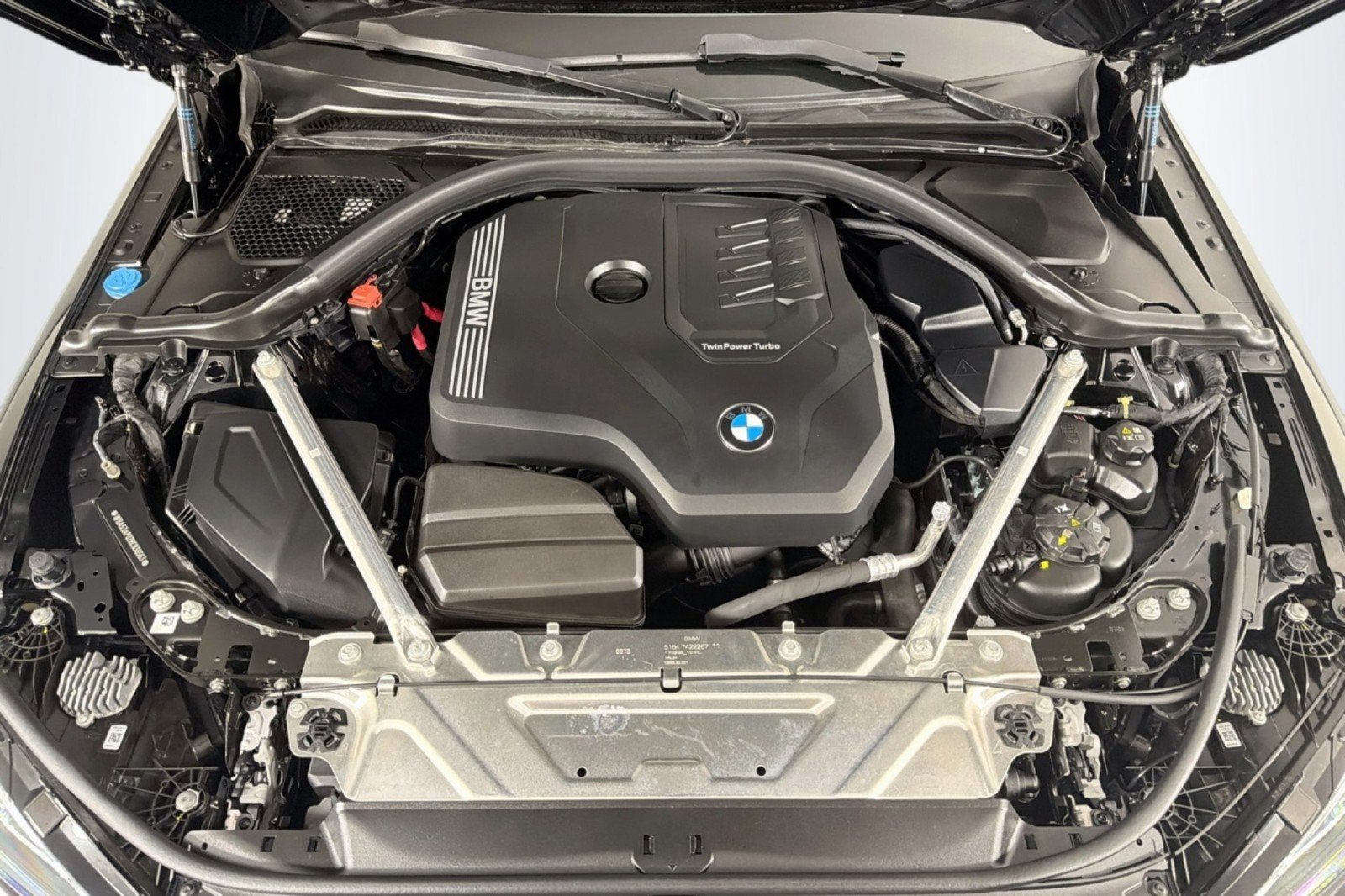 Used 2024 BMW 430i Coupe w/ Premium Package RWD image 10