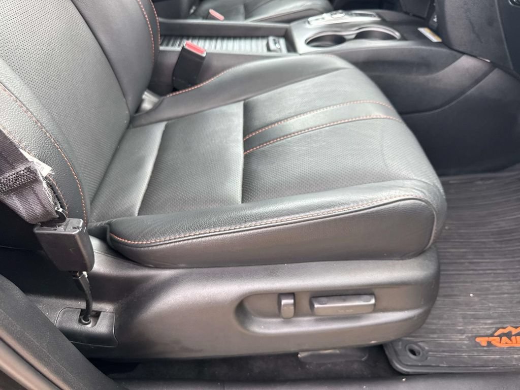 Used 2022 Honda Passport TrailSport image 16