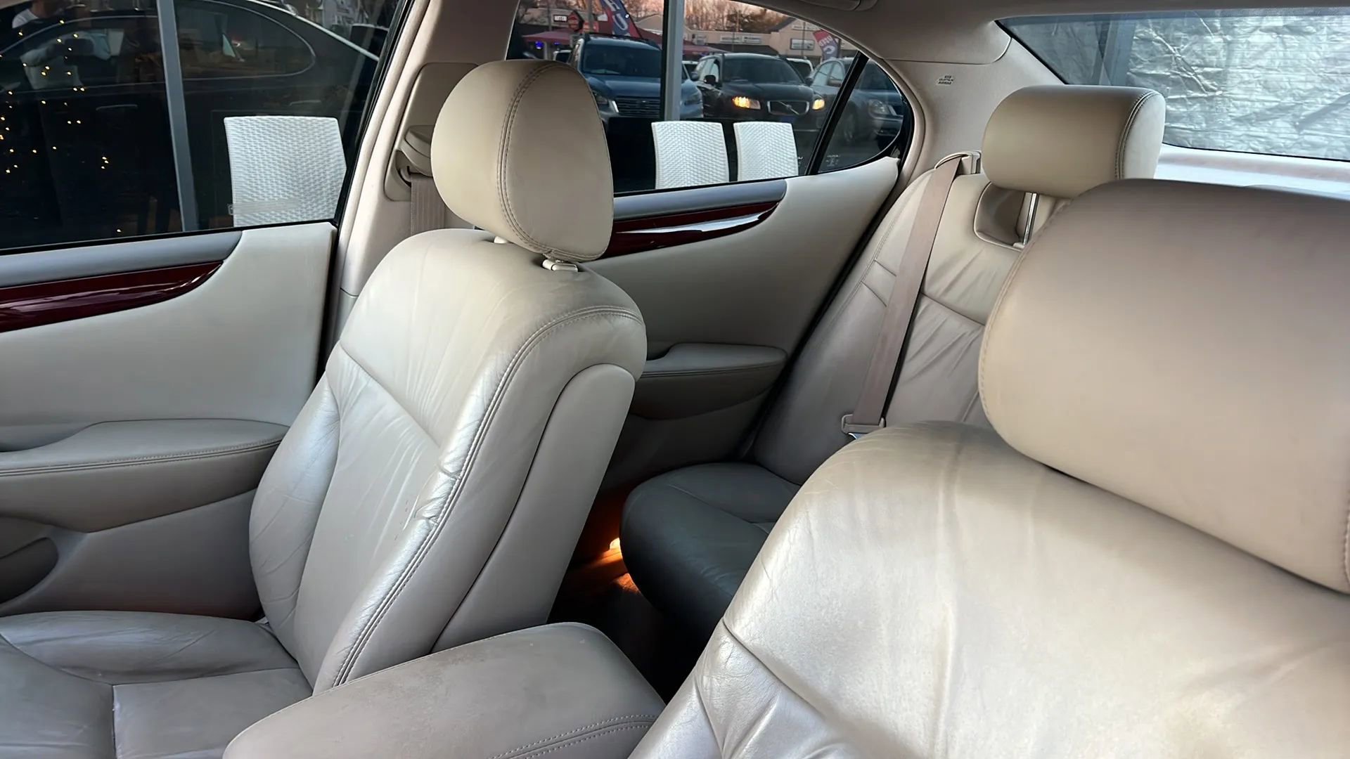 Used 2004 Lexus ES 330 image 37