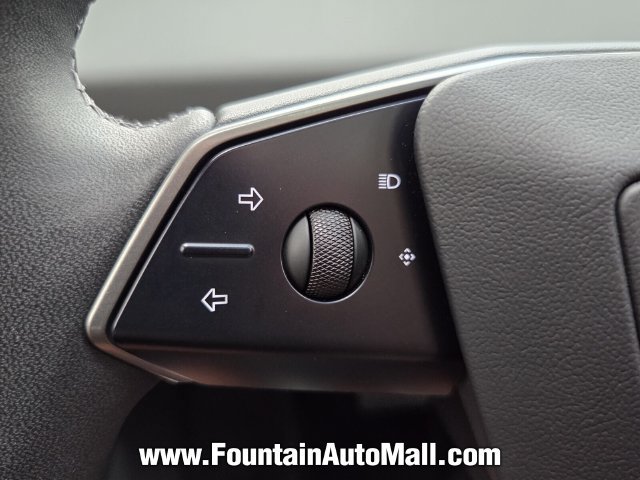 Used 2026 Tesla Cybertruck AWD Crew Cab image 22