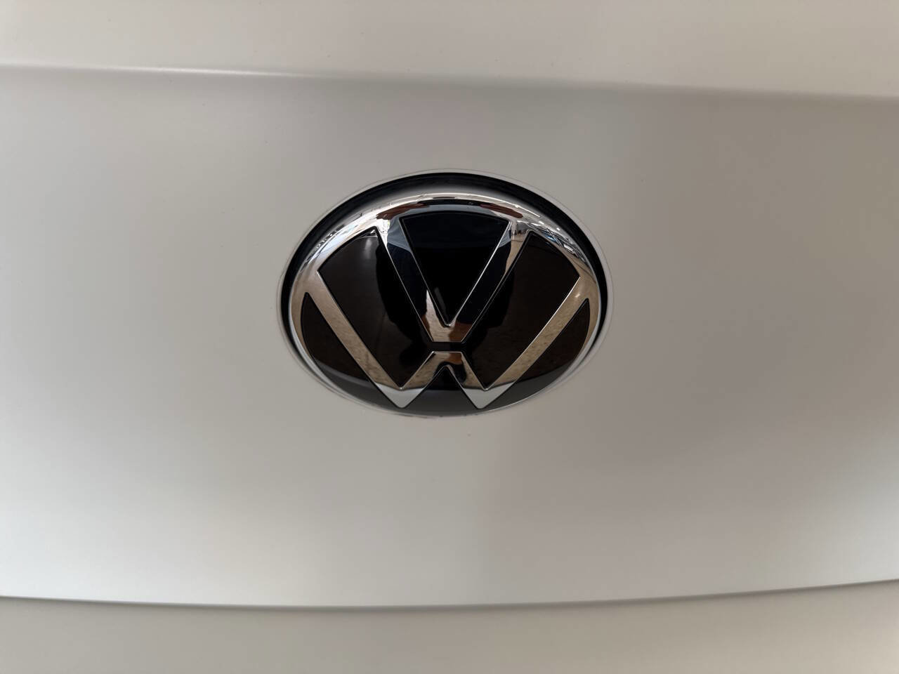 Used 2024 Volkswagen Golf R image 37