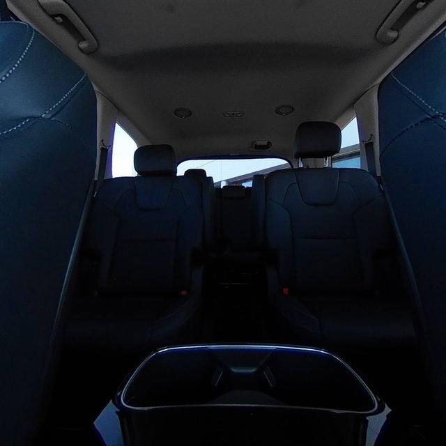 Used 2023 Kia Telluride S w/ S Sunroof Package FWD image 17