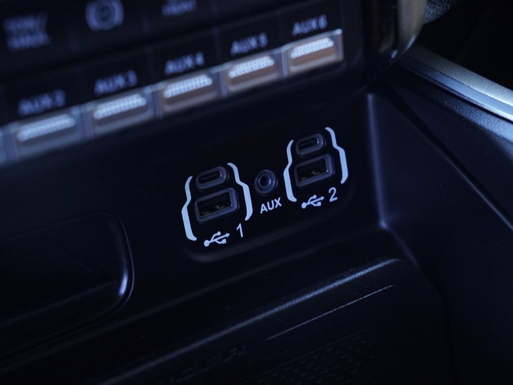 Certified 2022 RAM 3500 Laramie AWD/4WD image 20