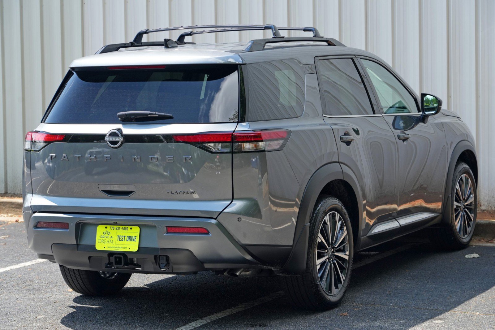 Used 2026 Nissan Pathfinder Platinum FWD image 56