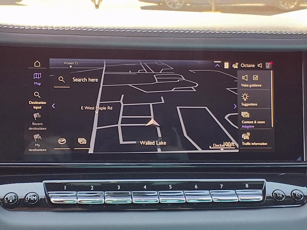 Used 2025 Rolls-Royce Cullinan Black Badge image 18