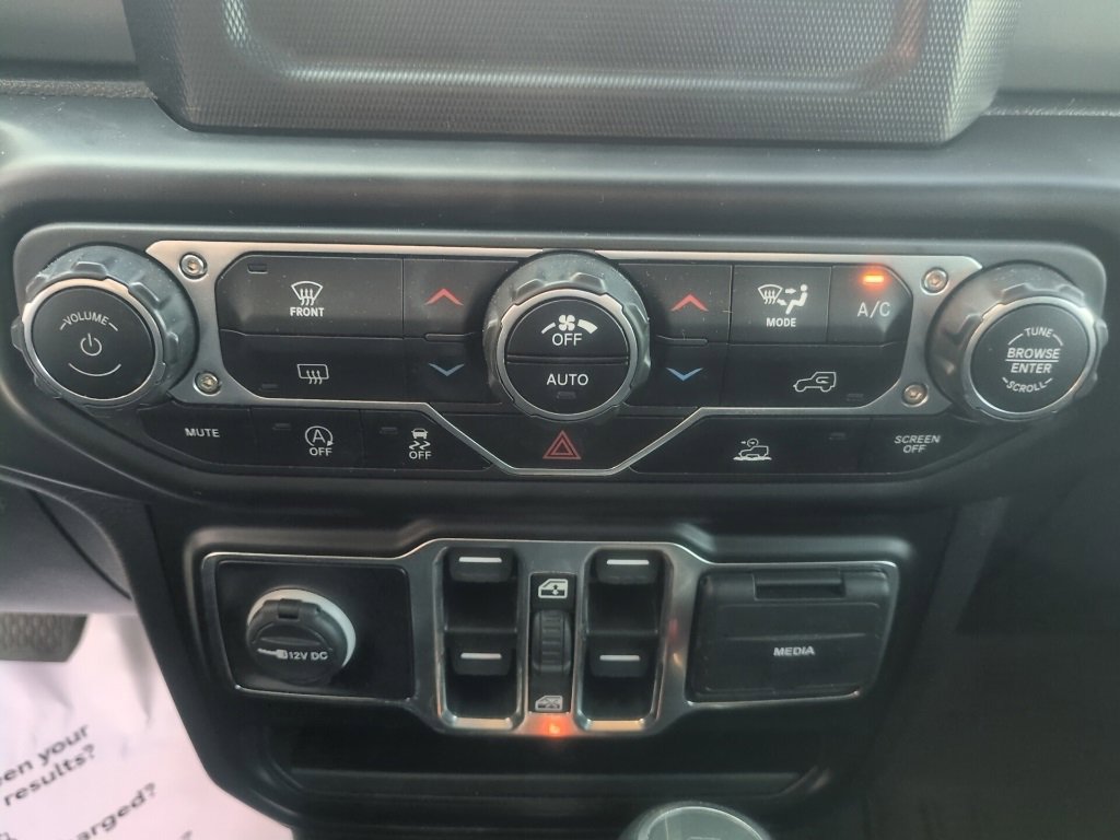 Used 2022 Jeep Gladiator Sport image 8