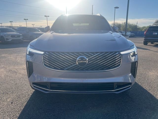 New 2026 Volvo XC90 B6 Core image 8