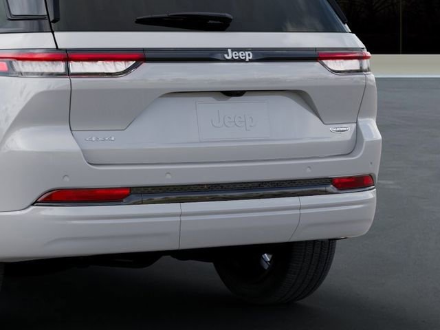 New 2026 Jeep Grand Cherokee Summit AWD/4WD image 13