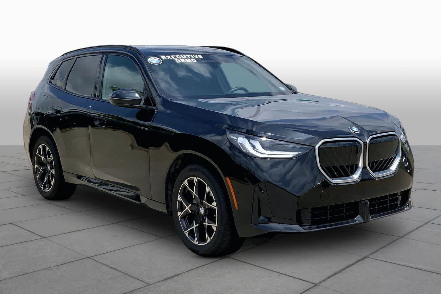 New 2025 BMW X3 xDrive30i w/ Premium Package AWD/4WD image 2