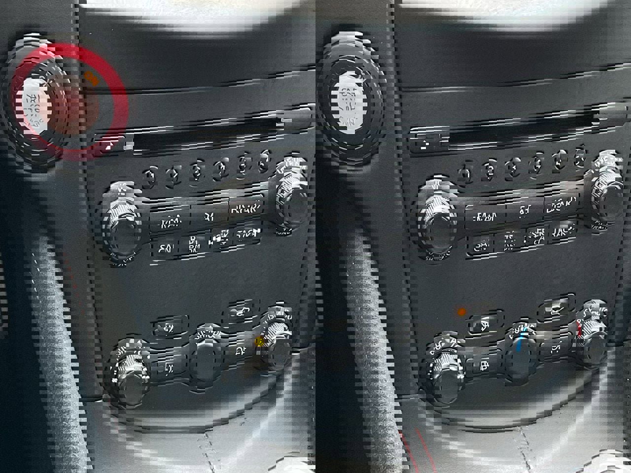 Used 2016 Nissan 370Z NISMO image 33