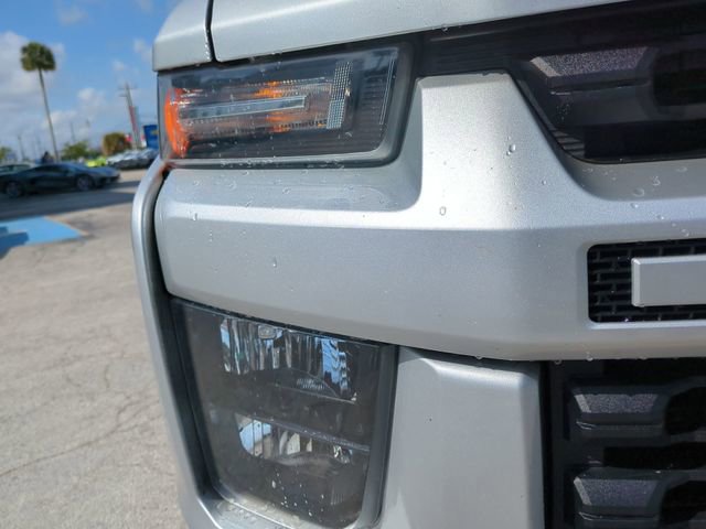Used 2022 Chevrolet Silverado 2500 Custom w/ Custom Value Package AWD/4WD image 10