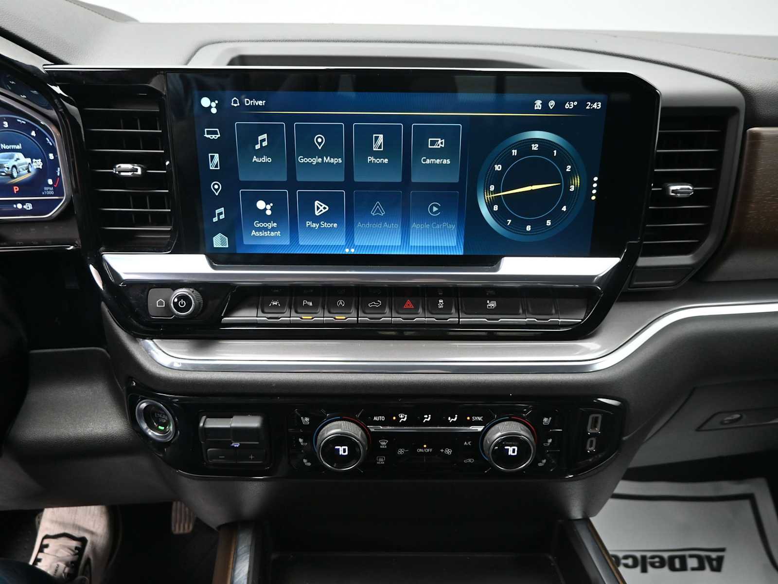 Used 2023 Chevrolet Silverado 1500 High Country w/ High Country Premium Package image 18