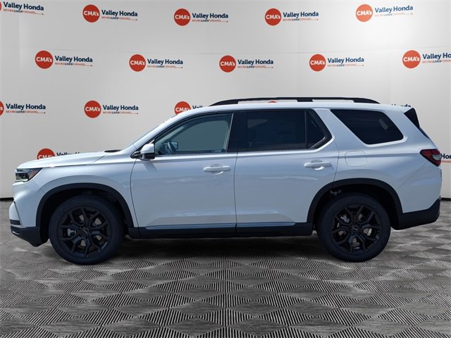 New 2025 Honda Pilot Touring image 8