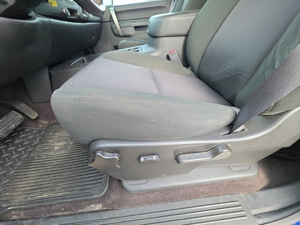 Used 2012 Chevrolet Silverado 1500 LT w/ All-Star Edition AWD/4WD image 19