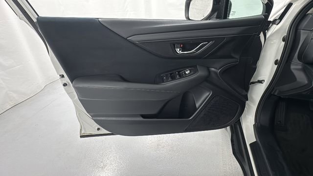 Used 2022 Subaru Outback Premium image 19
