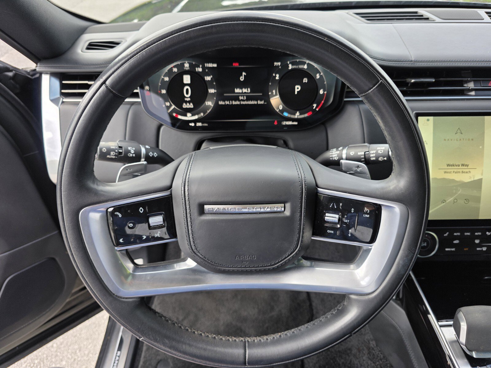 Certified 2023 Land Rover Range Rover SE AWD/4WD image 18