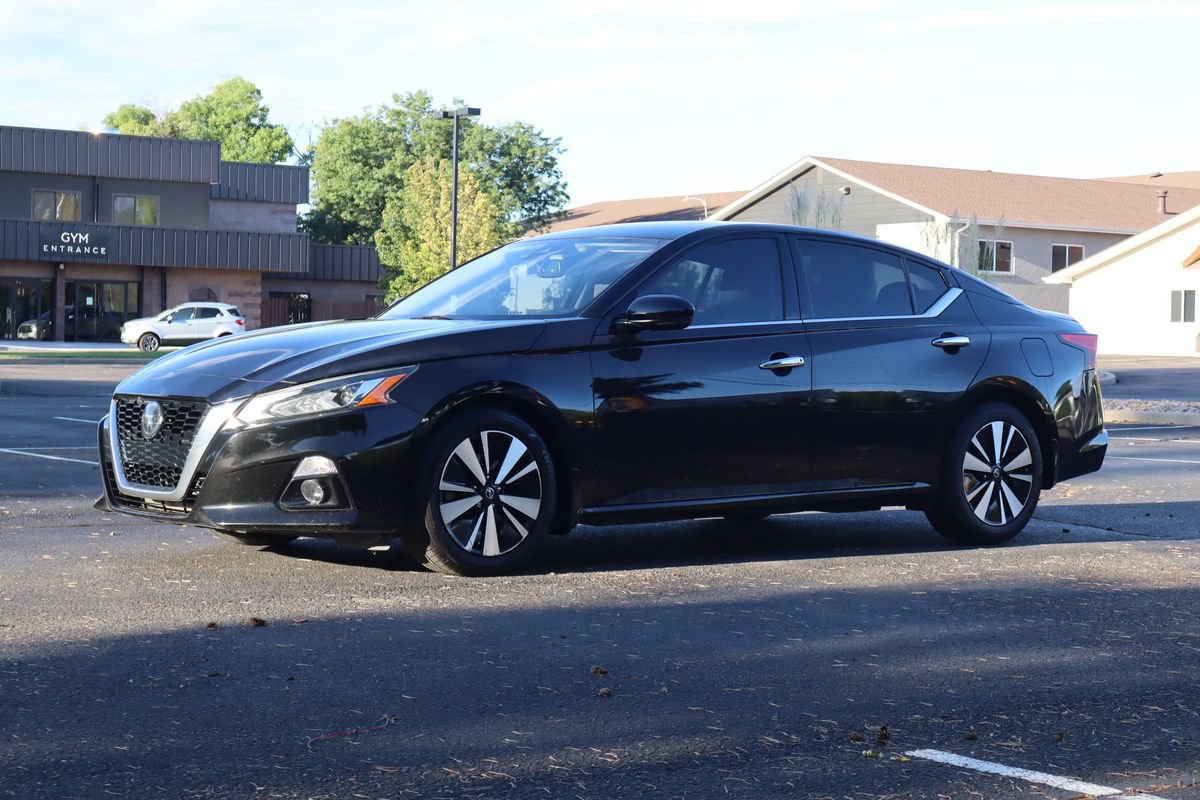 Used 2019 Nissan Altima 2.5 SV FWD image 11