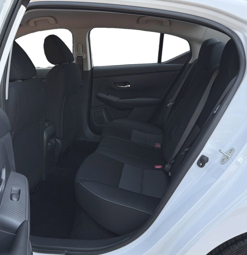 Used 2022 Nissan Sentra SV image 13