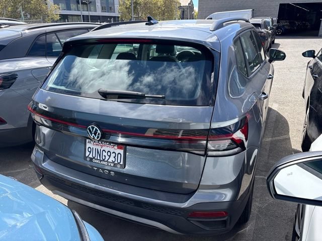 Certified 2025 Volkswagen Taos S FWD image 3