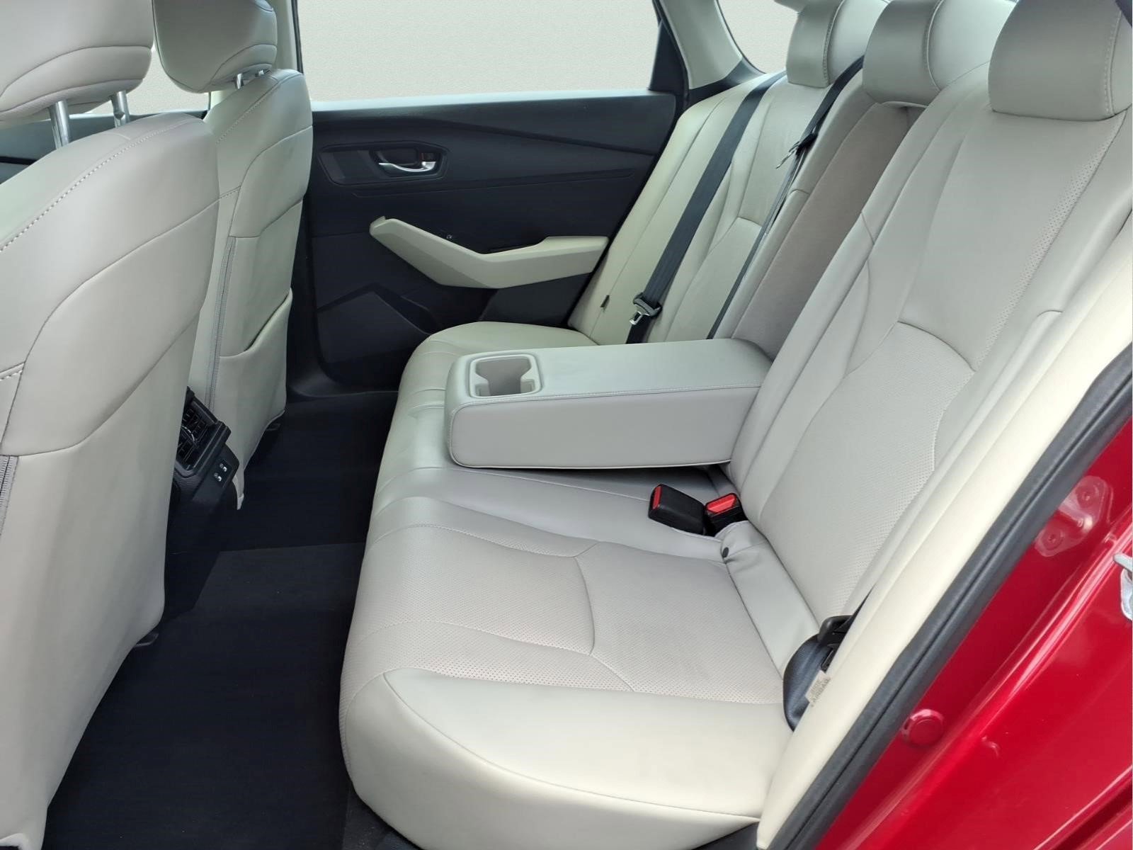 Used 2023 Honda Accord EX-L image 12
