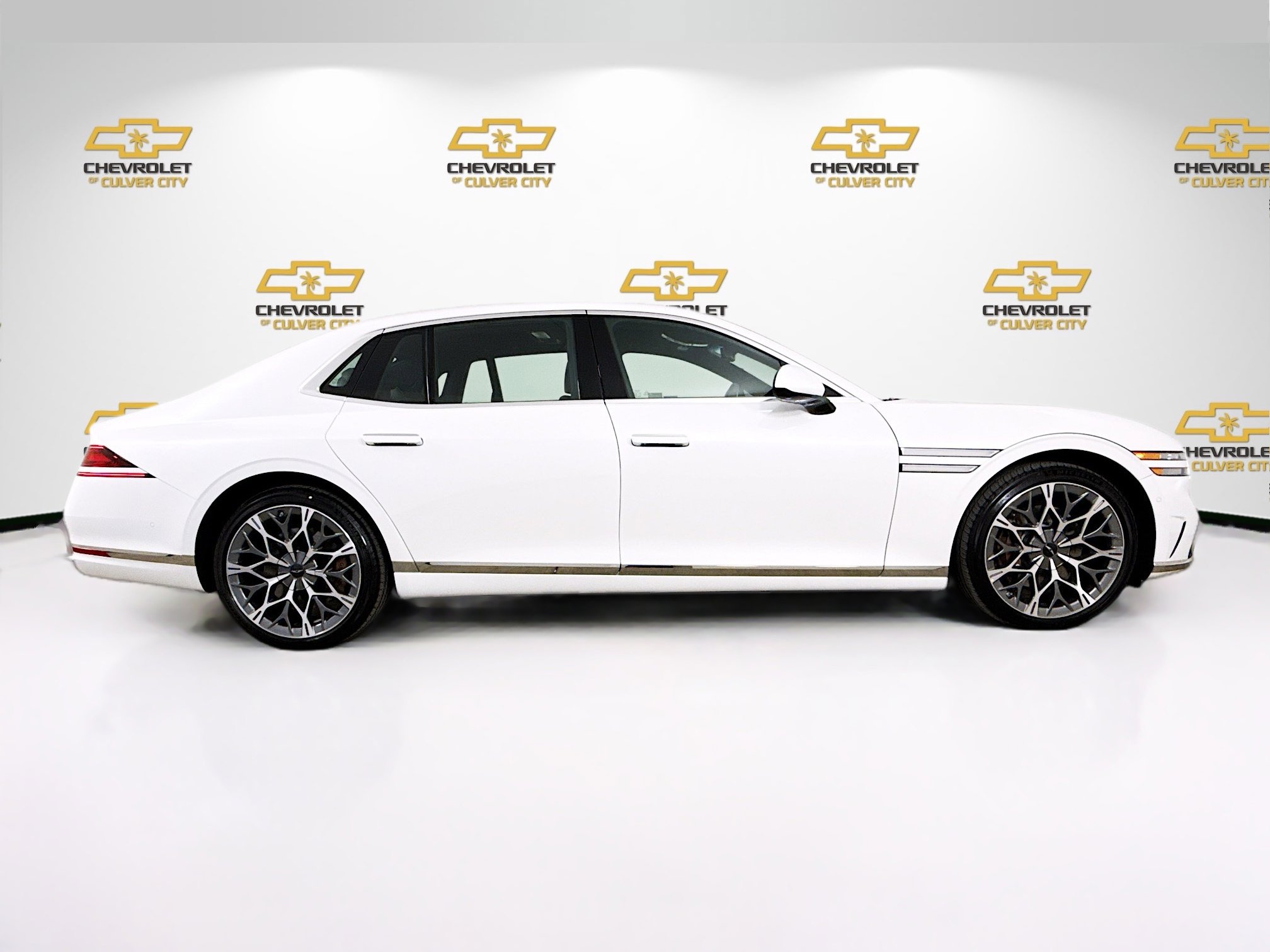 Used 2026 Genesis G90 3.5T image 8