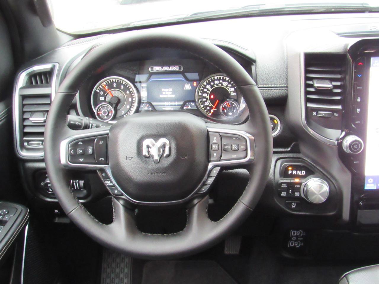 Used 2025 RAM 1500 Laramie AWD/4WD image 21