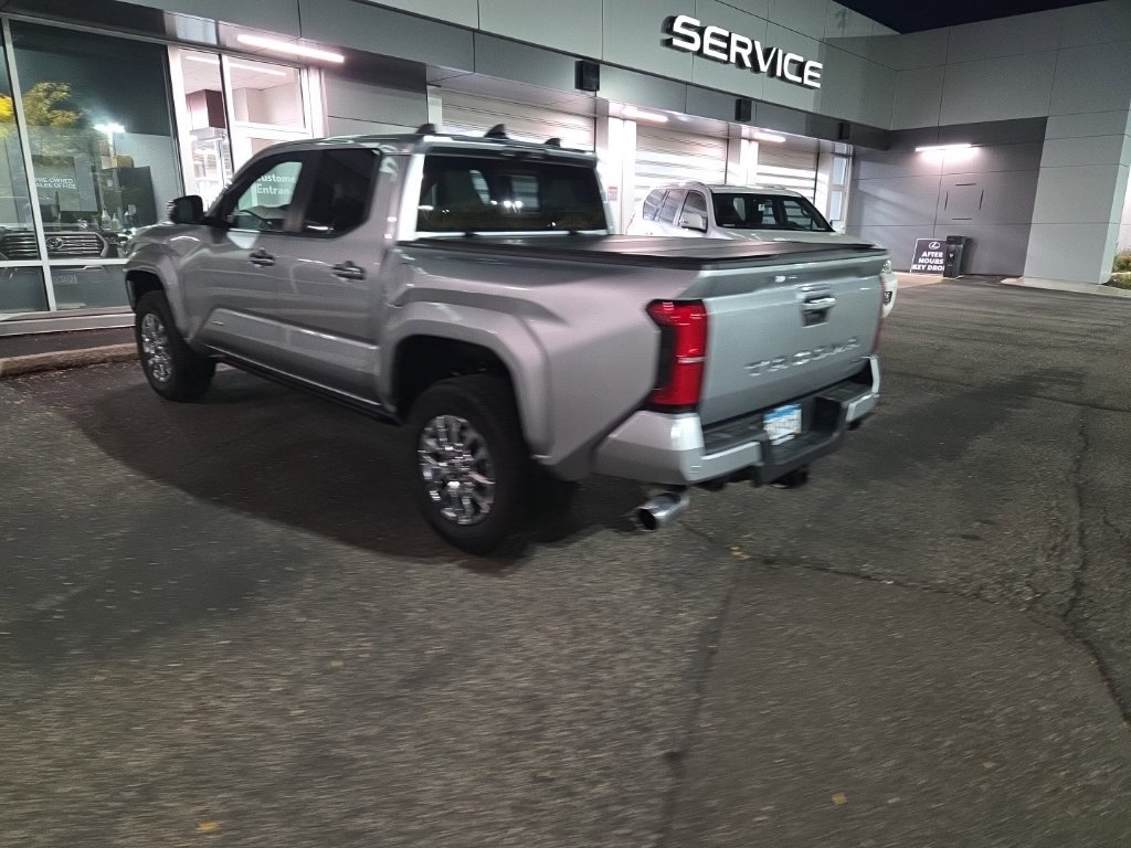 Used 2026 Toyota Tacoma Limited w/ Tow Tech Package AWD/4WD image 9
