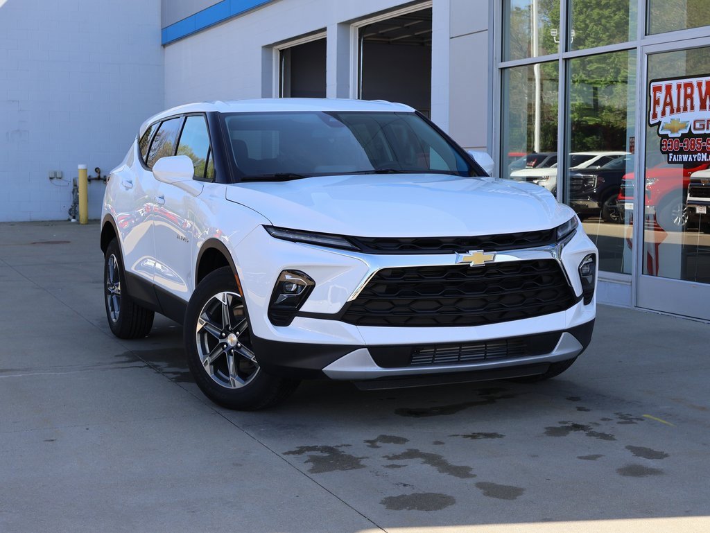 New 2025 Chevrolet Blazer LT image 39