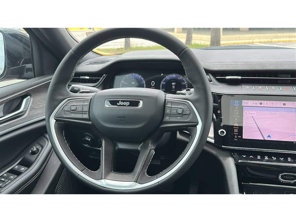 New 2026 Jeep Grand Cherokee L 2WD image 21