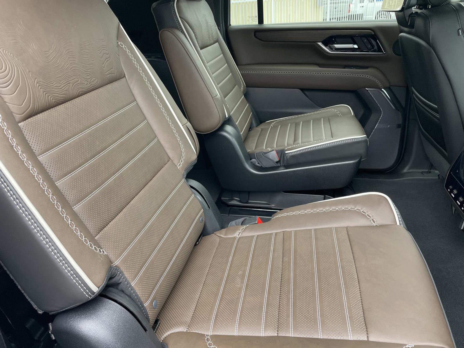 New 2026 GMC Yukon XL Denali Ultimate image 26