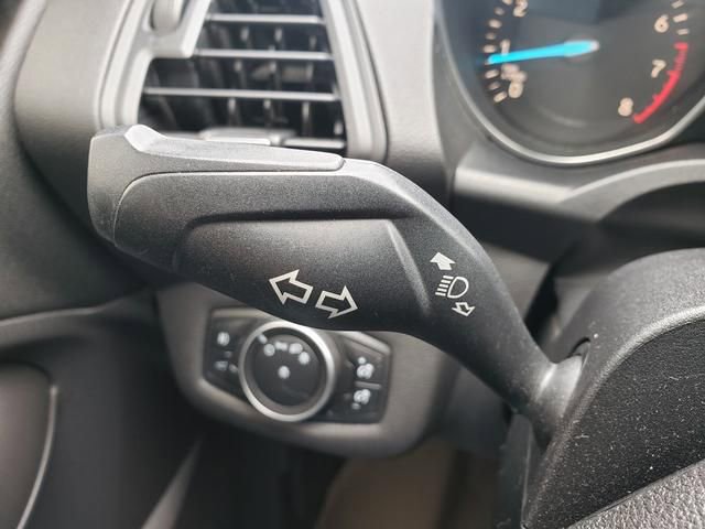 Used 2017 Ford Escape SE AWD/4WD image 29
