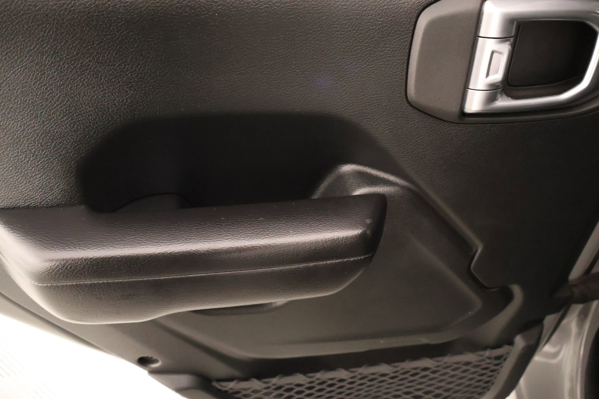 Used 2021 Jeep Wrangler Unlimited Sport image 16