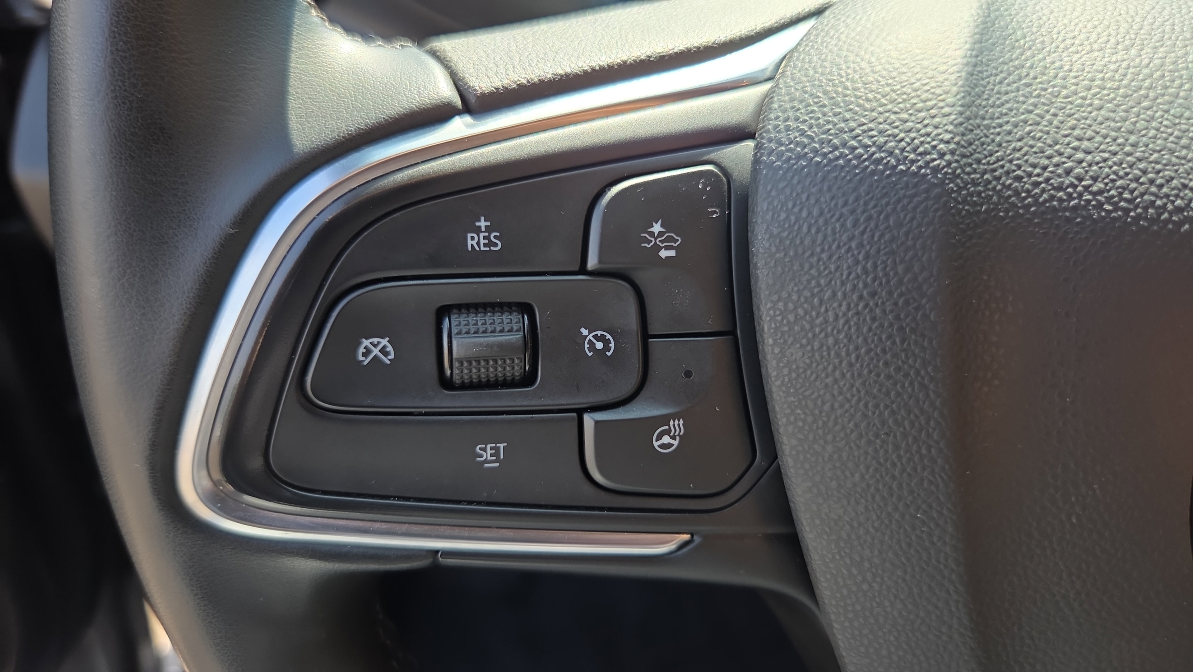 Certified 2024 Buick Envista Preferred w/ Convenience I Package FWD image 24
