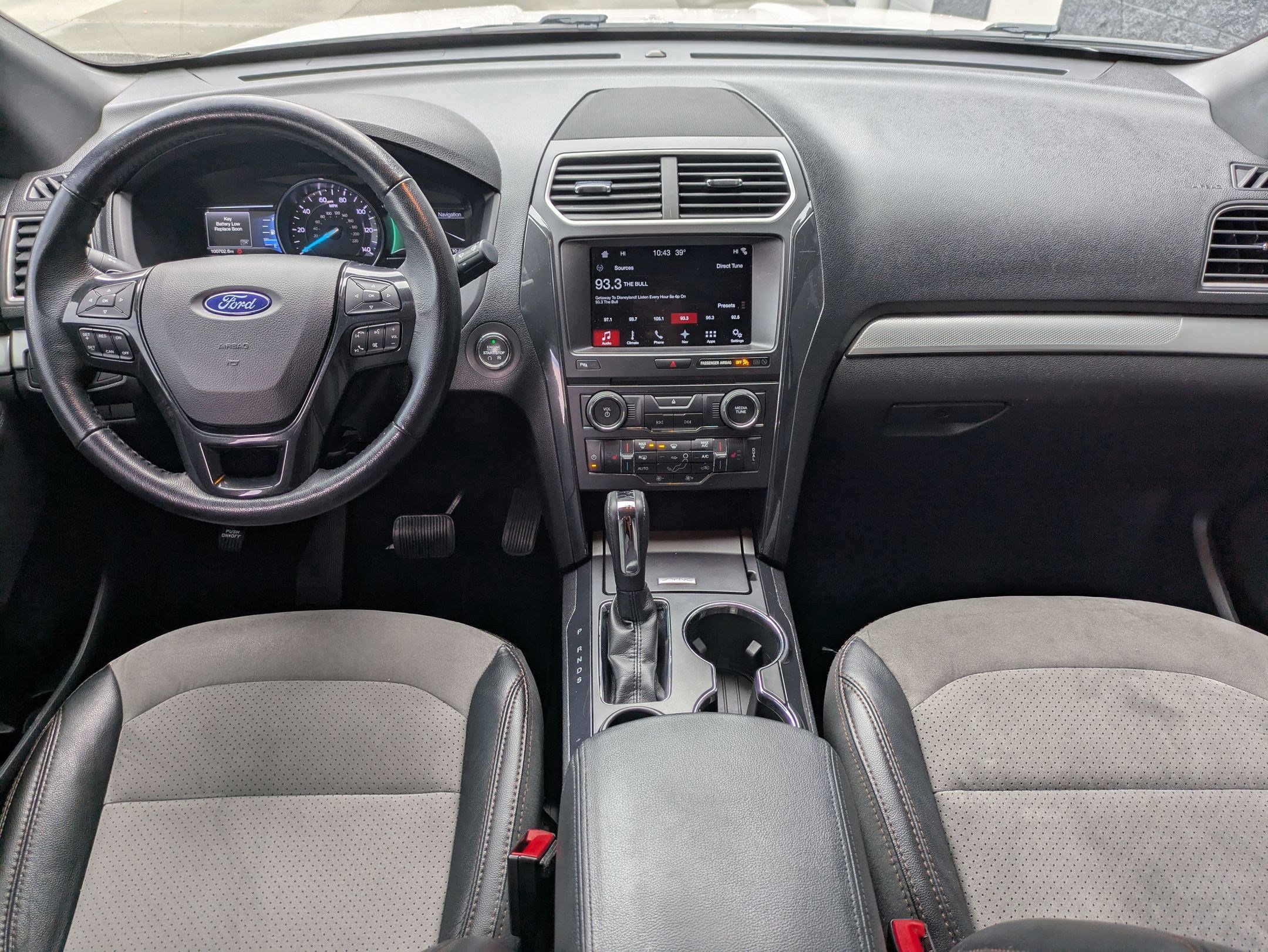 Used 2017 Ford Explorer XLT w/ Equipment Group 202A image 22