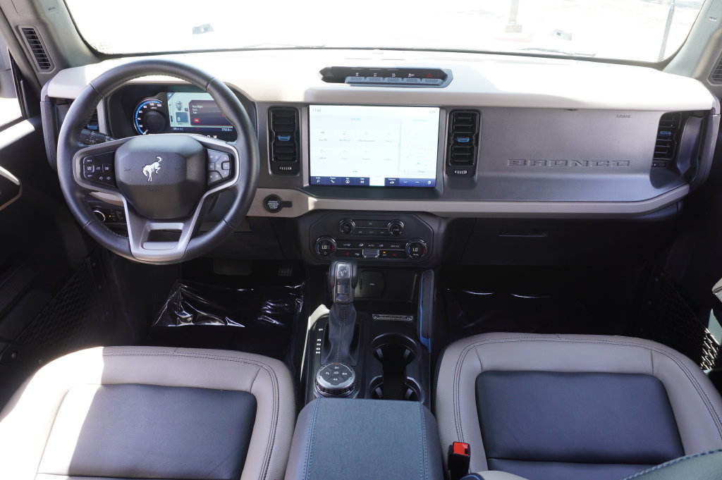 Used 2024 Ford Bronco Wildtrak AWD/4WD image 11