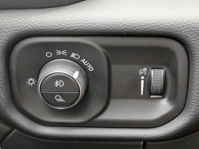 New 2026 RAM 3500 Big Horn AWD/4WD image 24
