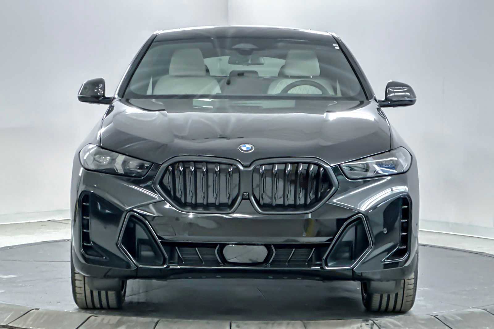 New 2026 BMW X6 xDrive40i w/ Climate Comfort Package image 10