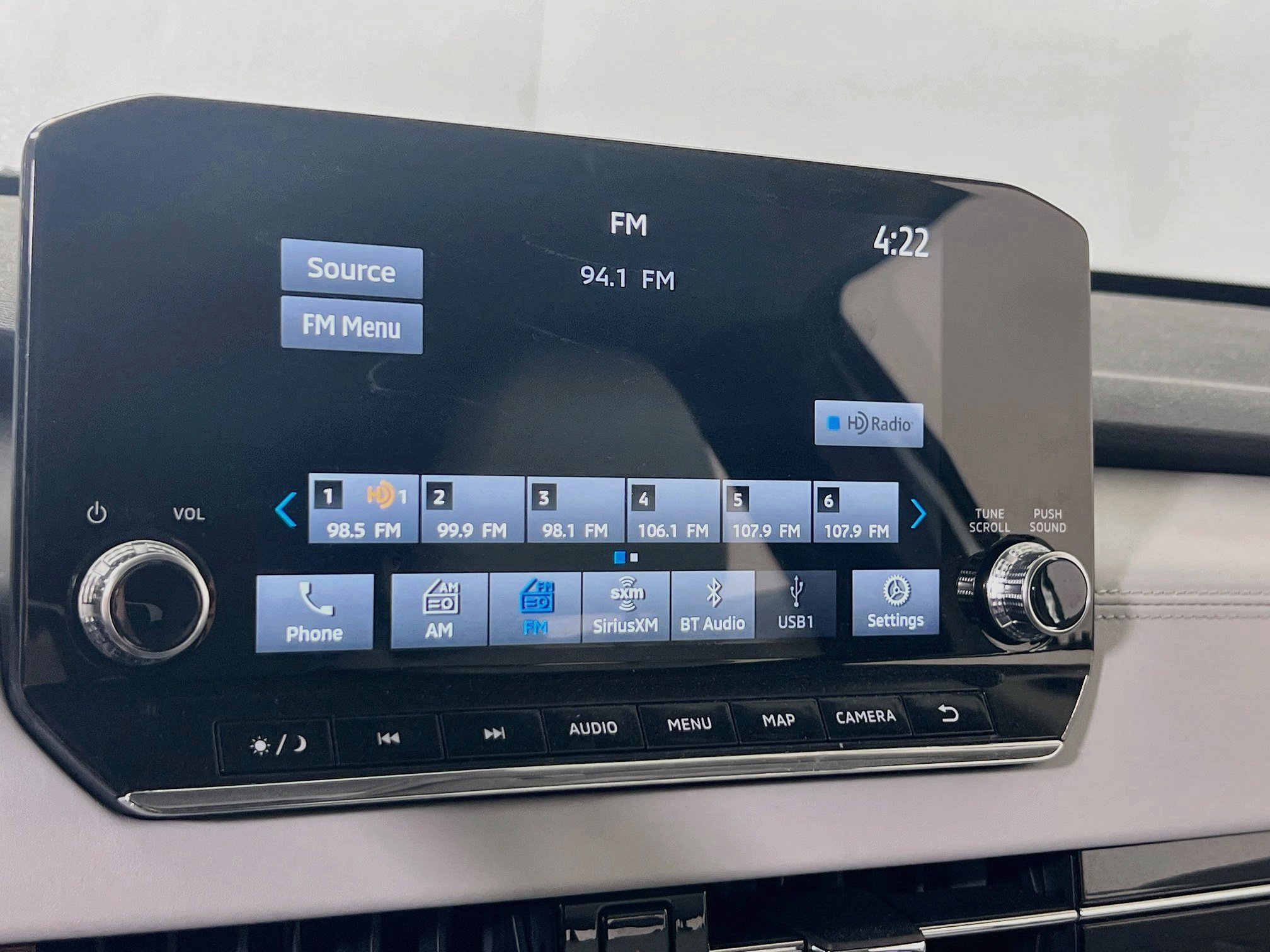 Used 2024 Mitsubishi Outlander SEL image 14