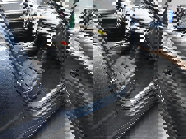 New 2025 Volvo EX90 Ultra image 23