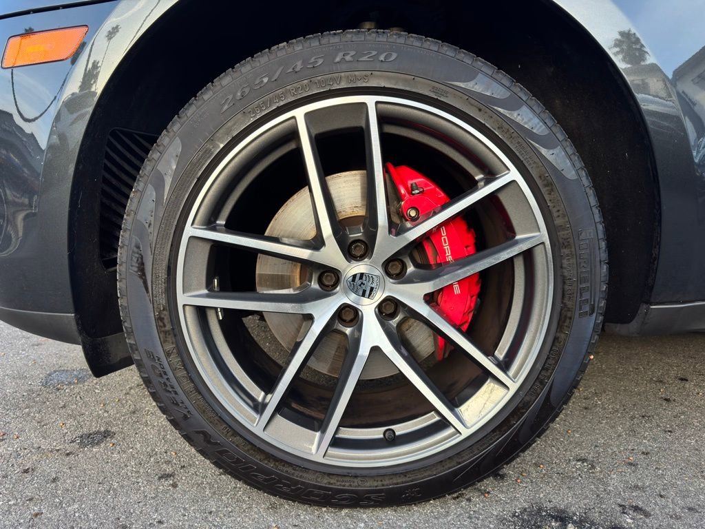 Used 2023 Porsche Macan S image 10