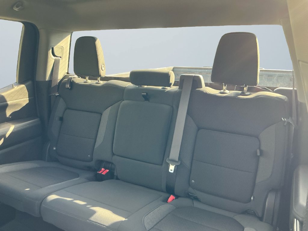 Used 2021 Chevrolet Silverado 1500 RST w/ Bed Protection Package AWD/4WD image 14