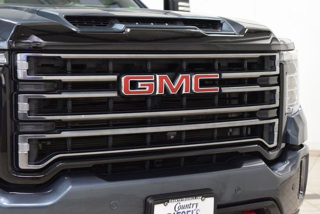Used 2020 GMC Sierra 2500 AT4 w/ Technology Package image 9